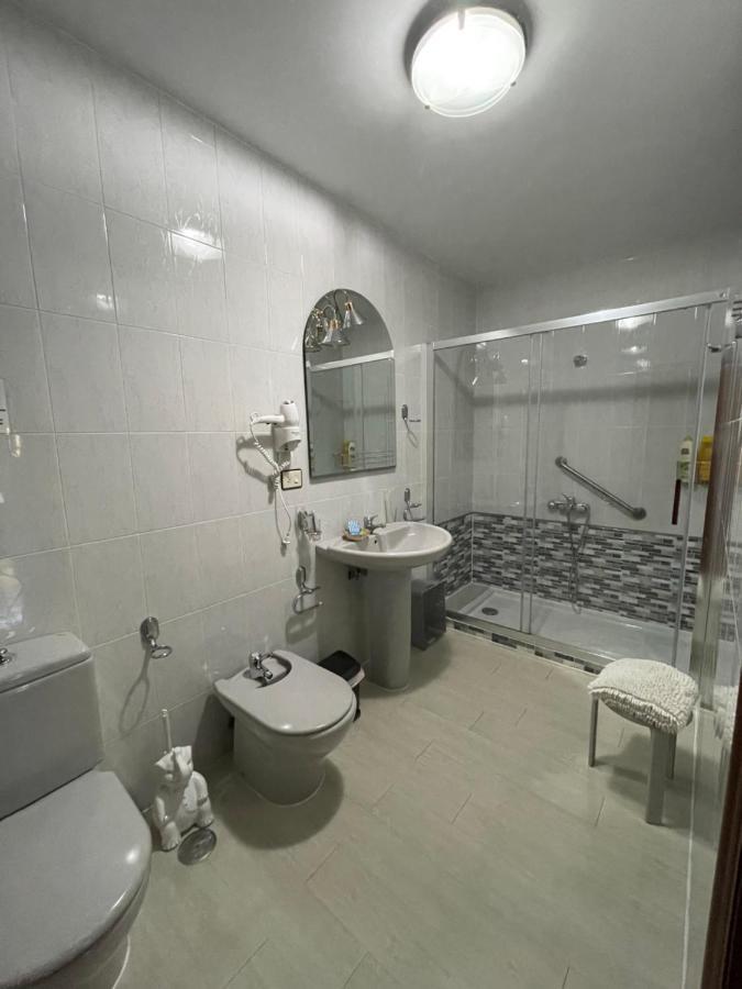 Habitaciones A Casa de Pepe Triacastela Exterior foto